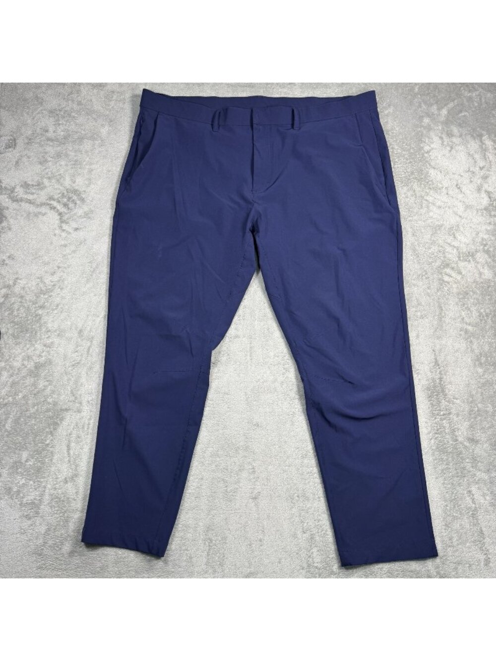 Fabletics Mens 43" Blue Performance Chinos Stretch Golf Travel Minimalist Preppy
